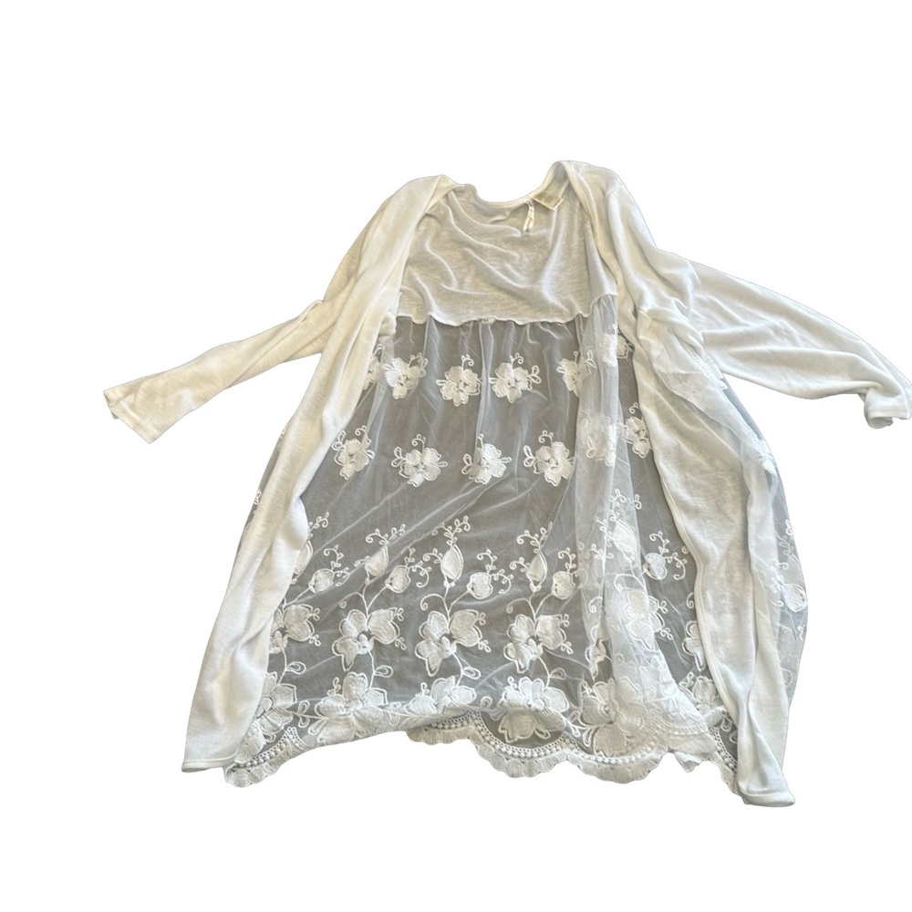 Simply Irresistible White Asymmetrical Long Sleeve Kimino - Size 3X